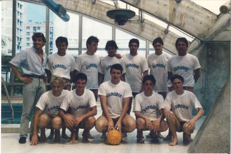 Photos de groupes de l'équipe Water-Polo 1987